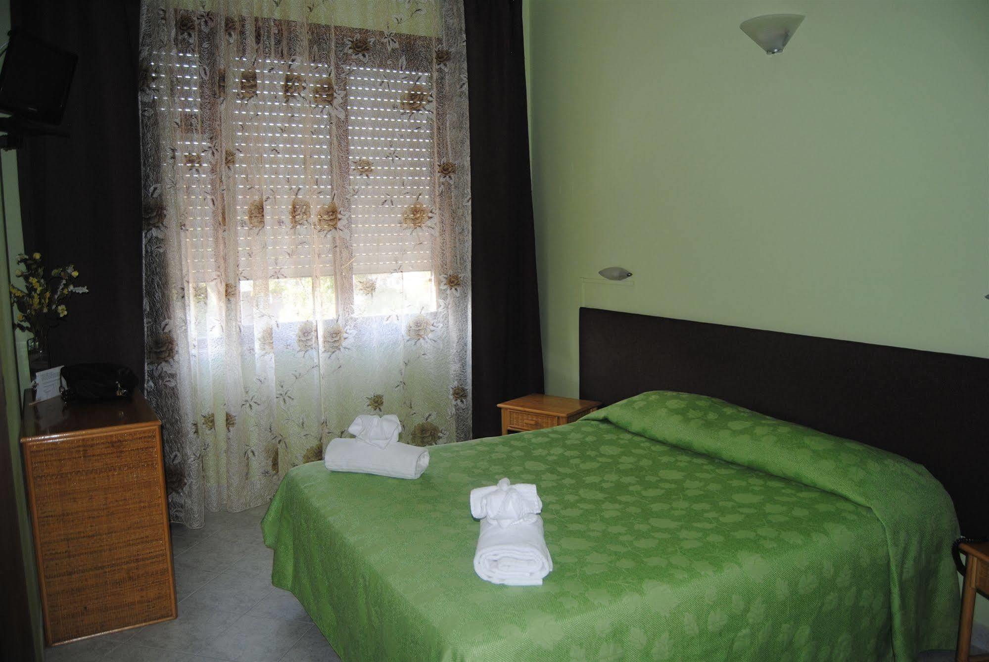 Borghetto Hotel Santa Marinella Extérieur photo
